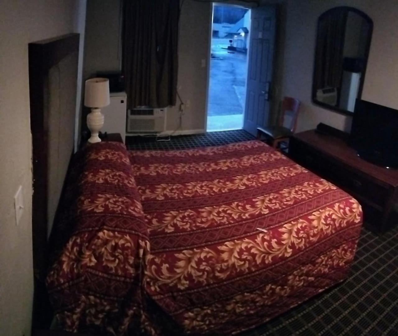 Budget Lodge By Oyo Portland West Esterno foto